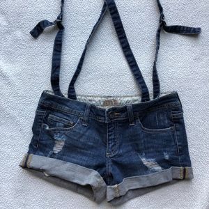 ☀️ Shorts With Suspenders ☀️